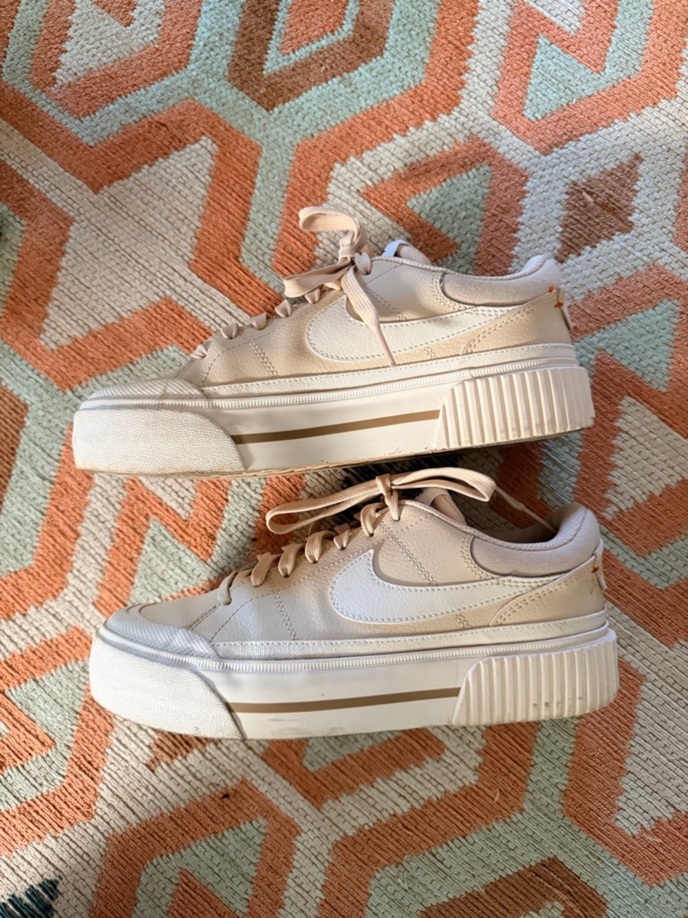 Nike Court Legacy Lift
Women's Size 7
Light Orewood Brown/White/Phantom - Picture 9 of 13